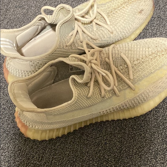 Yeezy 350 boost V2”Light”